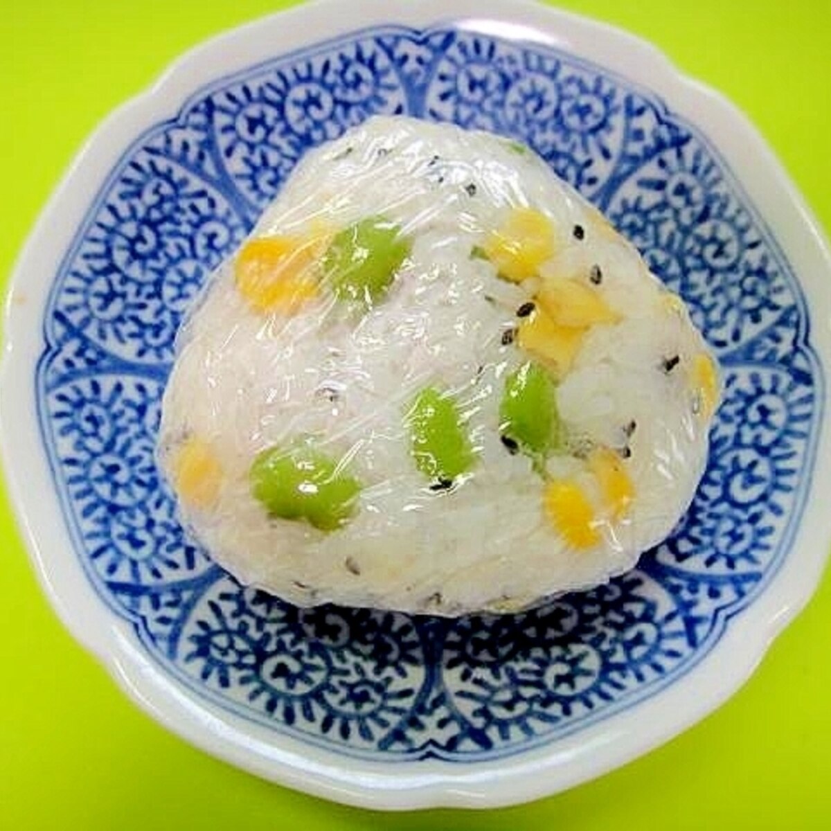 枝豆とコーン黒ごまのおにぎり レシピ 作り方 By Mint74 楽天レシピ 枝豆とコーン黒ごまのおにぎり レシピ 作り方 By Mint74 楽天レシピ